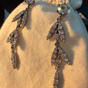 Chloe + Isabel Silver Tone Clear Crystal Leaf Drop Earrings
B1